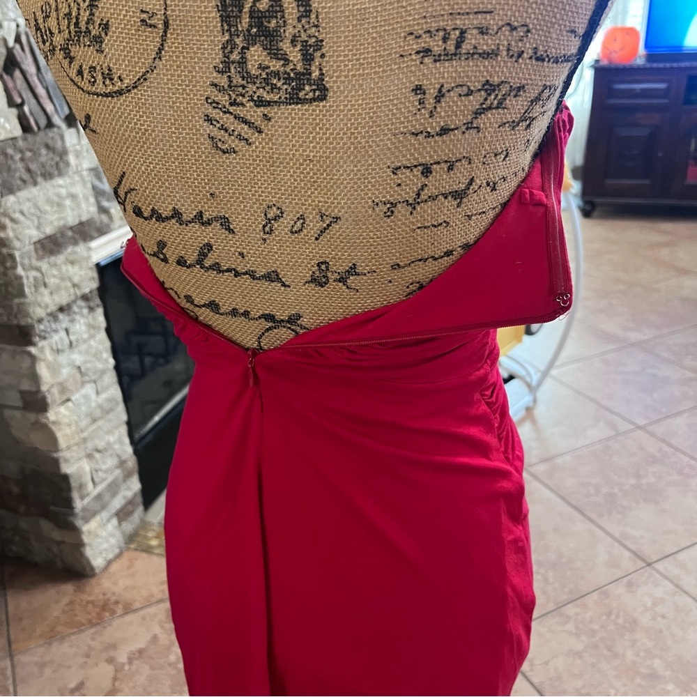 Express Vibrant Red Off-Shoulder Midi Dress - Picture 3 of 3
